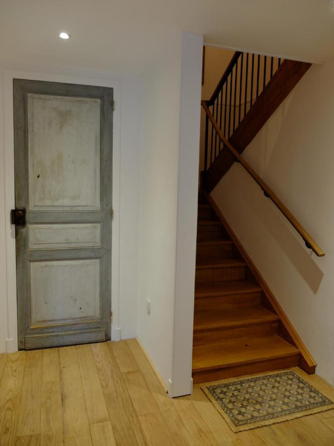 De L'Autre Cote Bed & Breakfast Garlin ภายนอก รูปภาพ